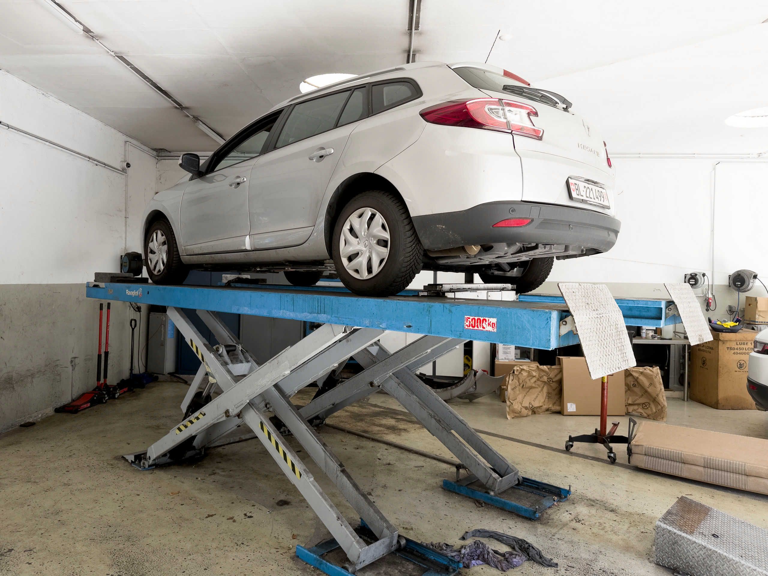 Volta Garage Impression 13