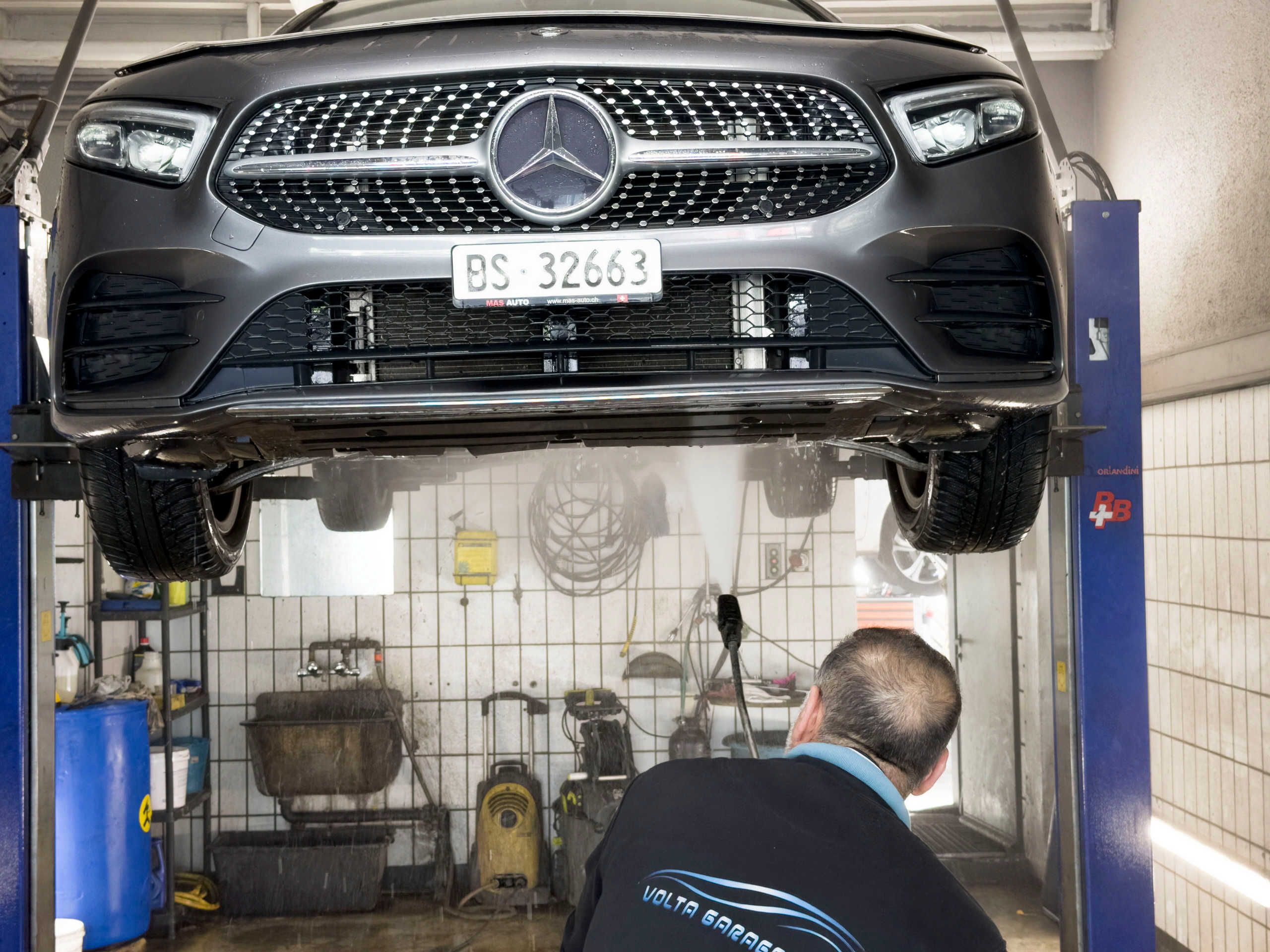 Volta Garage Impression 10